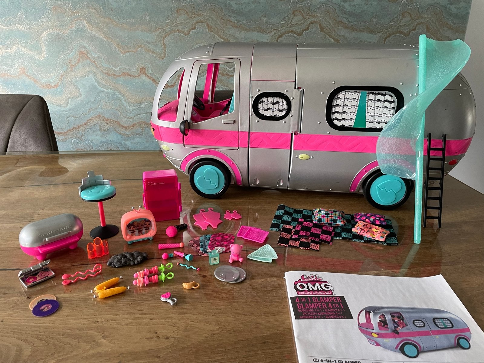 L.O.L. Surprise! Glamper 4-in-1 Camper (bijna compleet), Ophalen of Verzenden, Gebruikt, Meisje