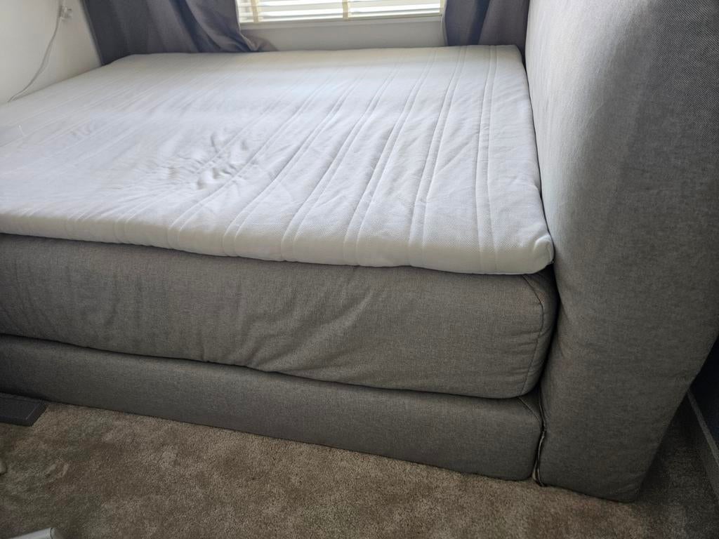 IKEA boxspring 180x200 inclusief topper, Ophalen, Tweepersoons, Zo goed als nieuw, 180 cm
