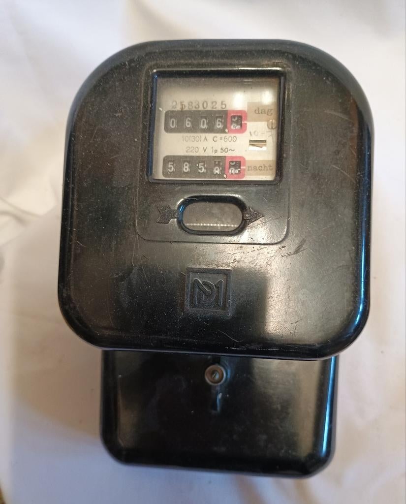 Analoge elektriciteitsmeter (Ferrarismeter), Ophalen of Verzenden