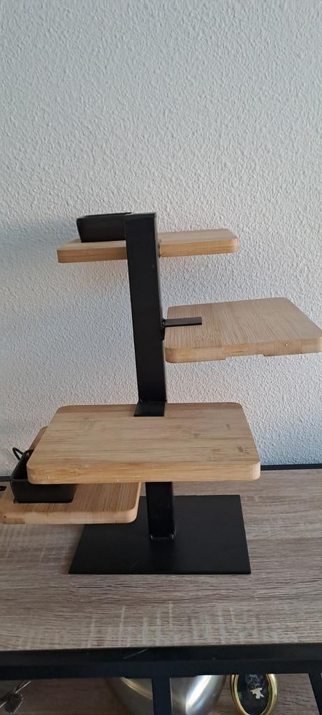 Tapas etagere met bamboe planken, Ophalen