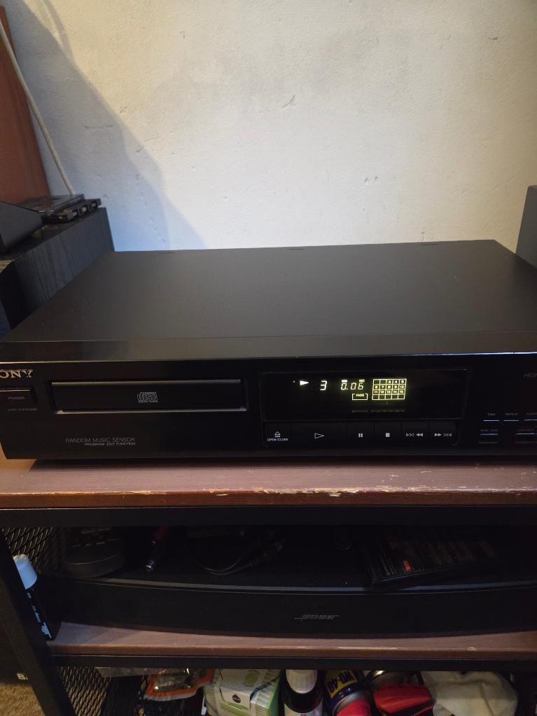 Sony CDP-209 Cd-speler, Ophalen of Verzenden, Zo goed als nieuw, Sony