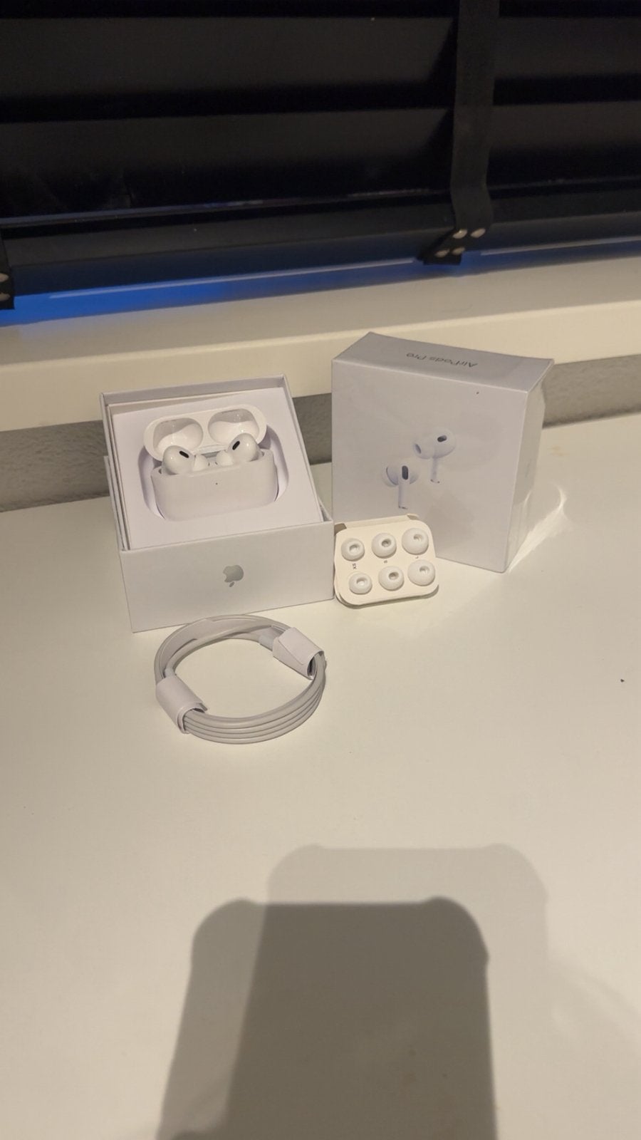Airpods pro 2, Ophalen of Verzenden, Zo goed als nieuw, Apple iPhone
