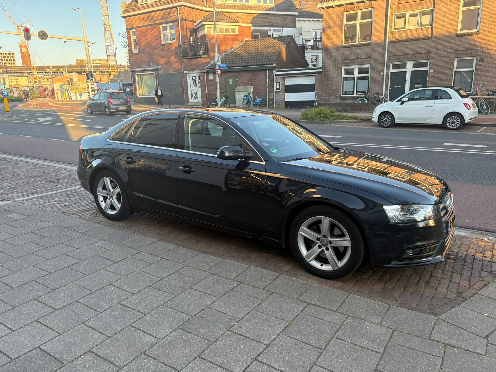 Audi A4 1.8TFSI 125KW 2014 Zwart, Auto's, Voorwielaandrijving, Stof, Zwart, 4 cilinders