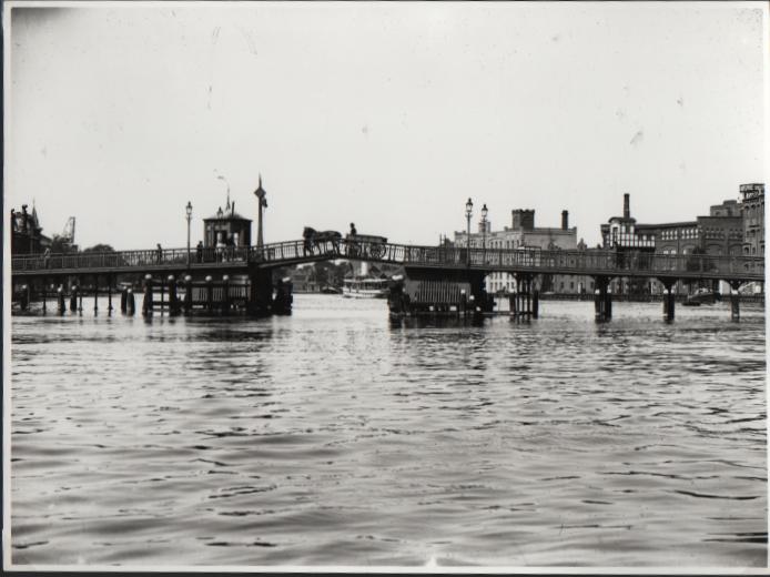 Wormerveer met Zaanbrug Rijstpellerij De Unie Foto, Ophalen of Verzenden, Voor 1920, Ongelopen, Noord-Holland