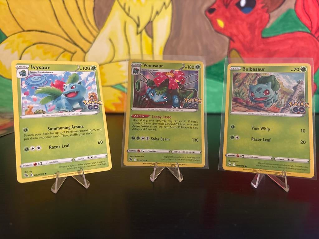 Pokémon Go kaarten: Bulbasaur, Ivysaur, Venusaur set, Ophalen of Verzenden, Zo goed als nieuw, Meerdere kaarten