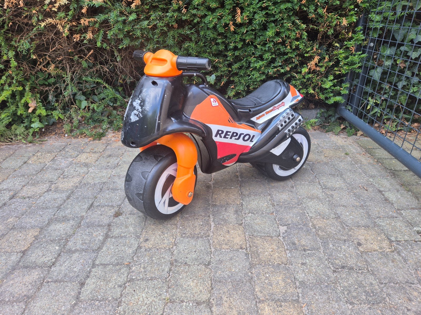 Stoere Repsol loopmotor voor kinderen, Ophalen, Gebruikt