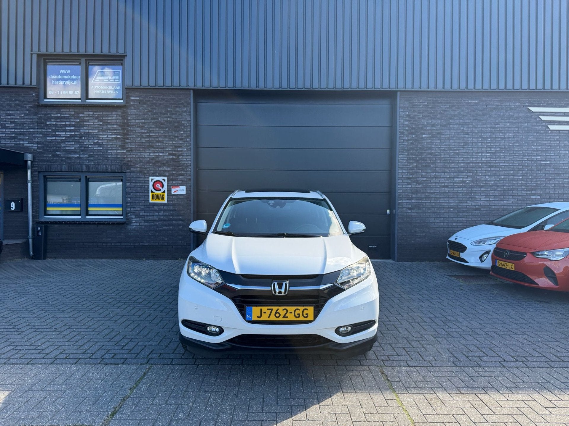 Honda HR-V 1.5 i-VTEC Executive | 1E EIGENAAR | 3/6/12MND GA, Leder en Stof, Wit, Bedrijf, 19 km/l