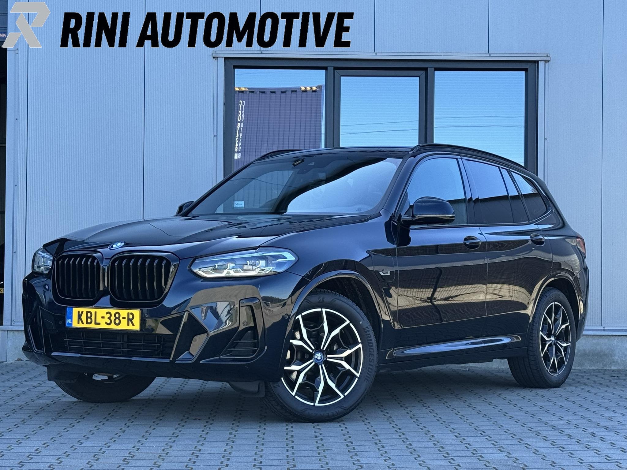 BMW X3 xDrive30e High Executive 292 PK | M sport | Groot nav, 1998 cc, Gebruikt, Zwart, Bedrijf