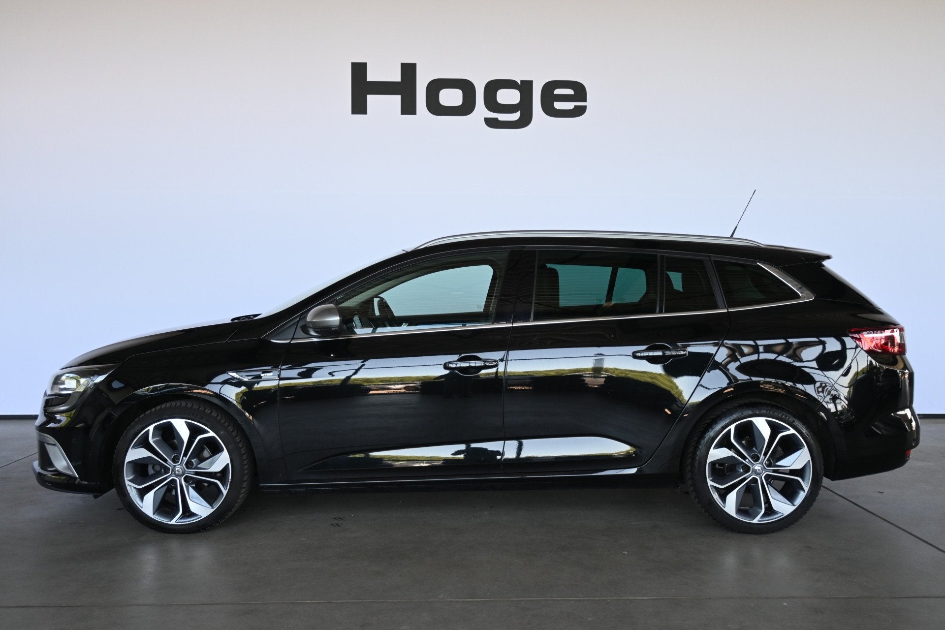 Renault Mégane Estate 1.2 TCe Automaat GT-Line Clima Cruise, Auto's, Stof, Gebruikt, 4 cilinders, Met garantie (alle)