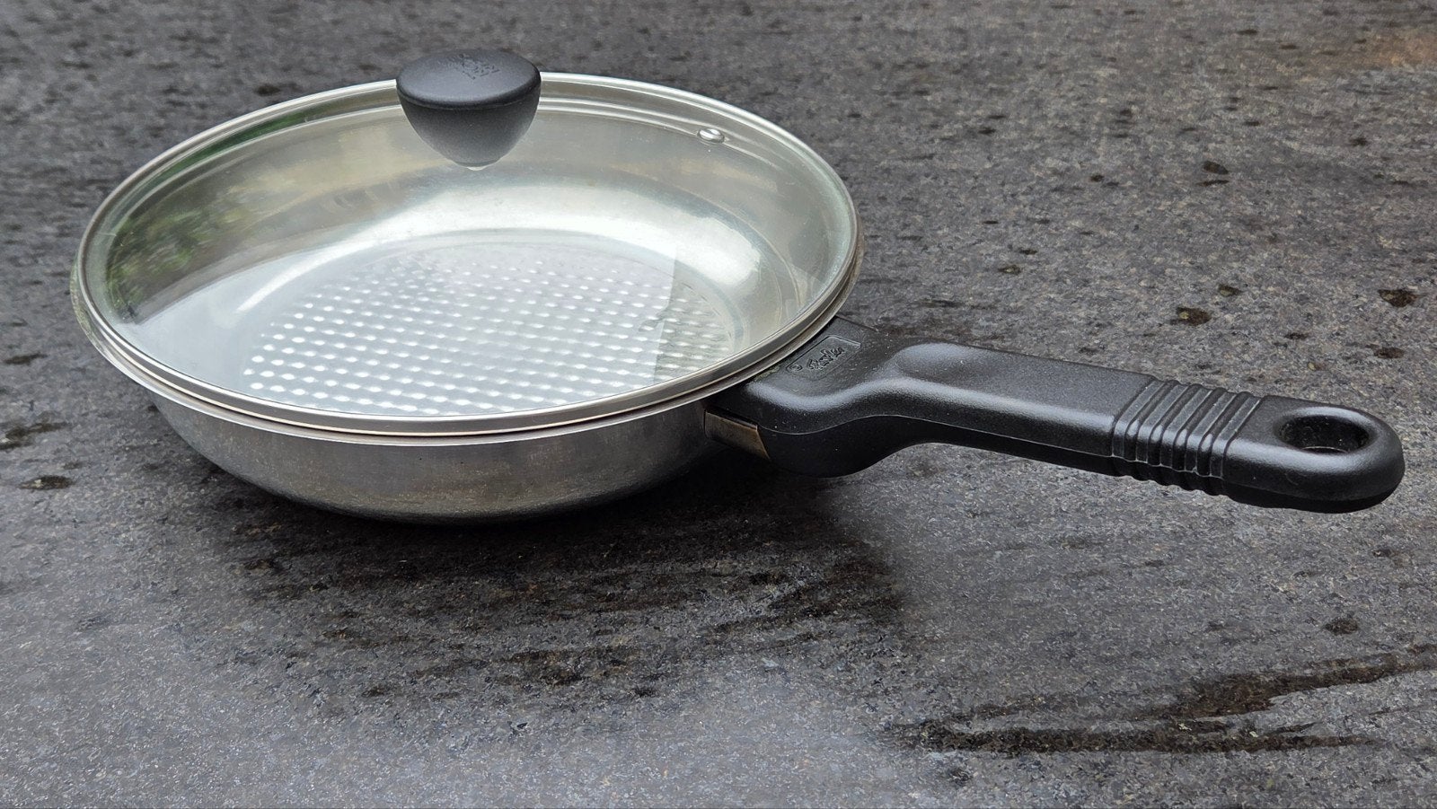 Fissler Koekenpan 26 cm - RVS met glazen deksel, Ophalen of Verzenden, Gebruikt, Rvs, Koekenpan of Braadpan
