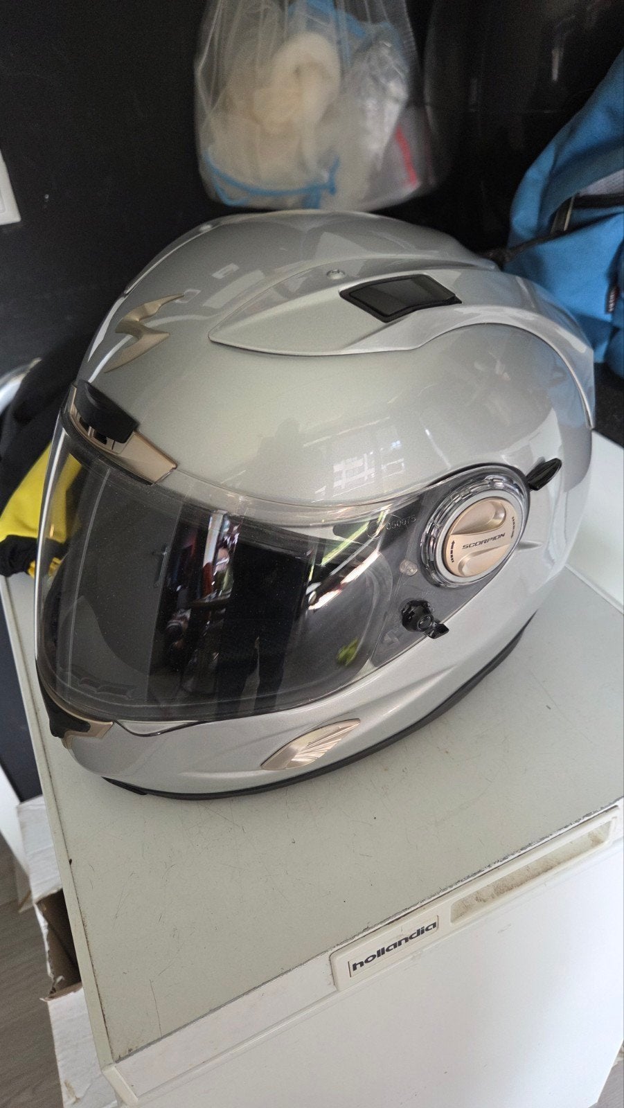 Scorpion EXO motorhelm met hoes, zo goed als nieuw, Motoren, Kleding | Motorhelmen, Systeemhelm, Heren, Tweedehands, Ophalen