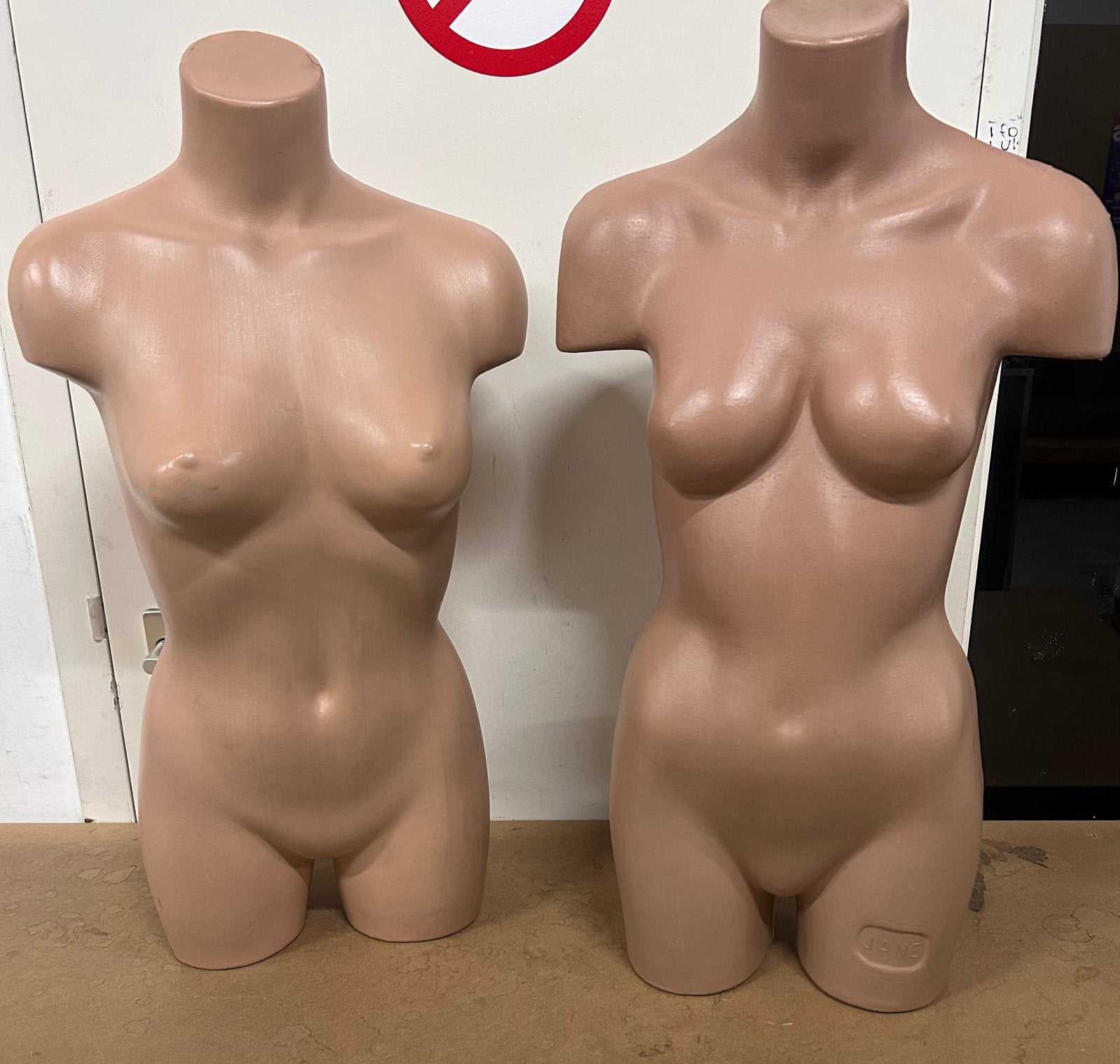 2x Dames Body's, Ophalen, Zo goed als nieuw, Paspop