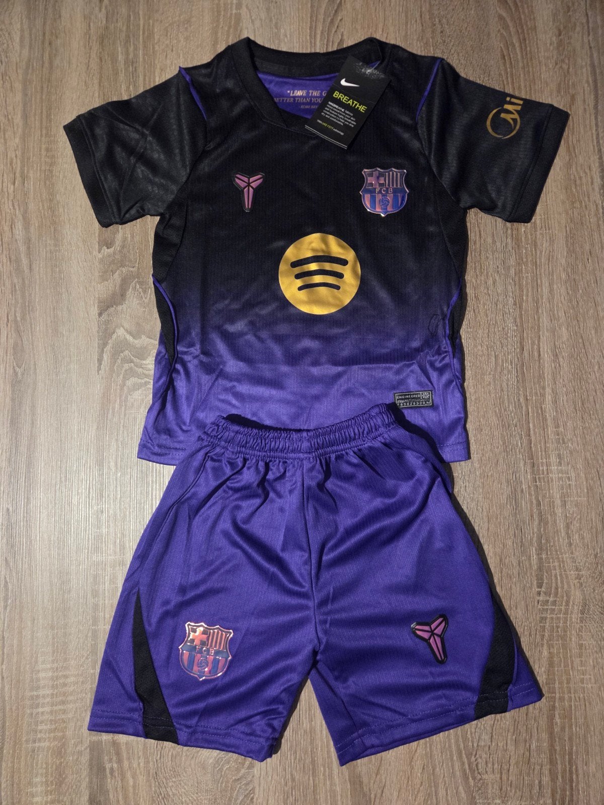 Fc Barcalona uit tenue maat 122-128, Maat XS of kleiner, Ophalen of Verzenden, Nieuw, Set