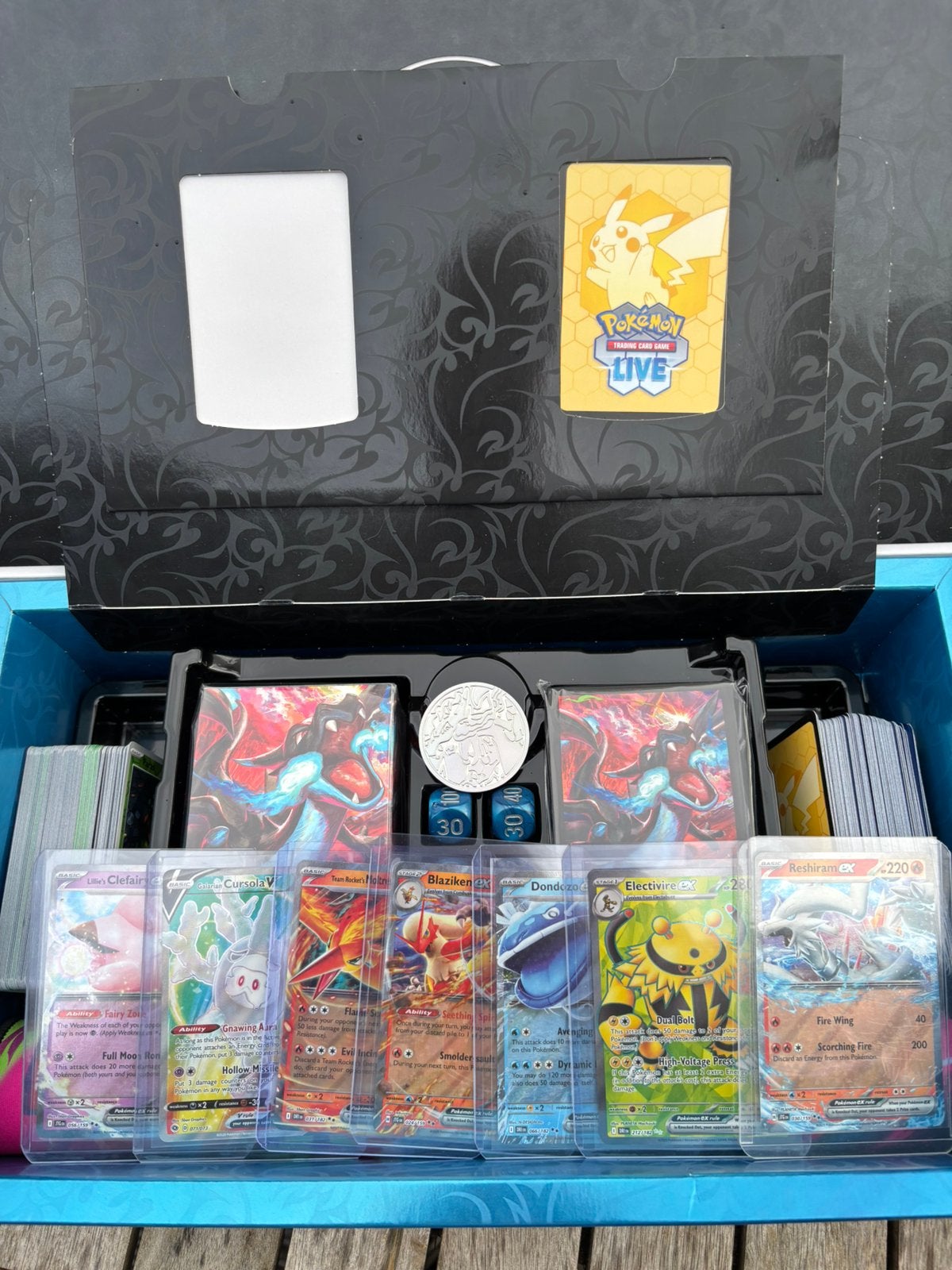 Pokemon charizard UPC + bulk + zeldzame kaarten allemaal NM, Ophalen of Verzenden, Zo goed als nieuw, Meerdere kaarten