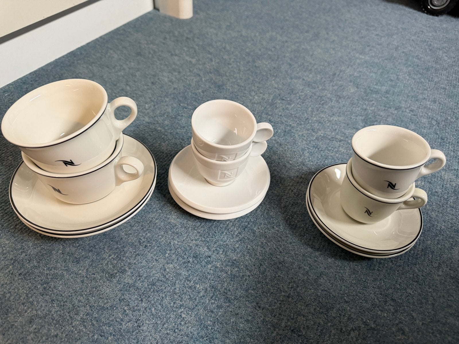 Nespresso Kopjes en Schotels - Set van 6, Overige merken, Keramiek, Ophalen of Verzenden, Zo goed als nieuw