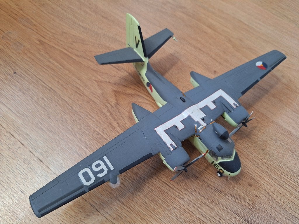 1:72 1/72 Gebouwd Model Grumman S-2 Tracker MLD, Overige merken, 1:72 tot 1:144, Ophalen of Verzenden, Zo goed als nieuw
