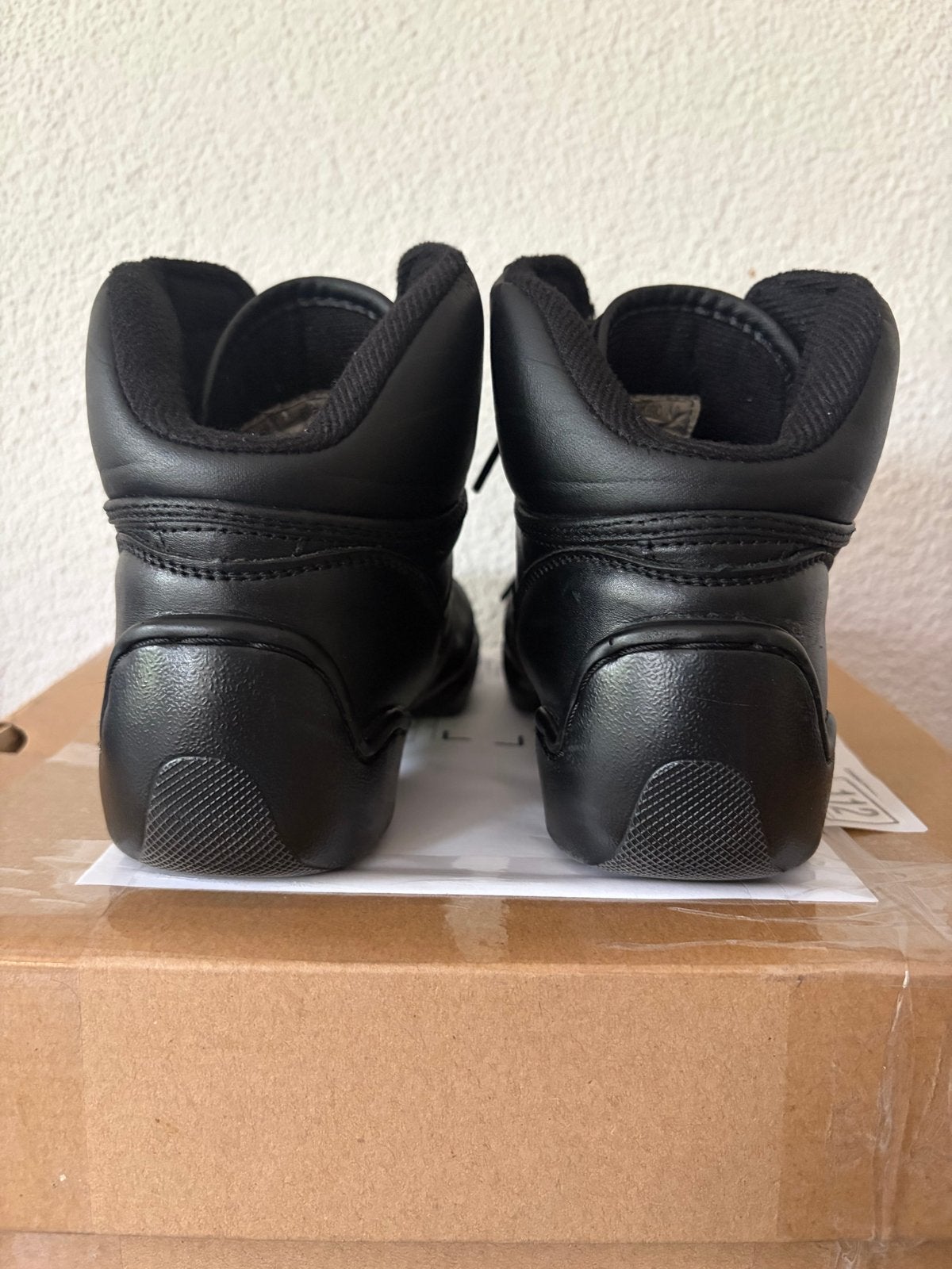 Zeer nette Papillon dans sneakers maat 34, Ophalen of Verzenden, Zo goed als nieuw, Schoenen