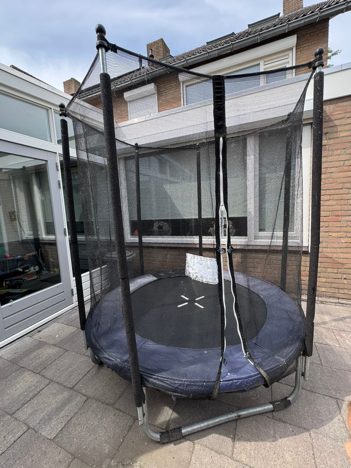 Trampoline 180cm incl veiligheidnet blauw/zwart, Kinderen en Baby's, Speelgoed | Buiten | Trampolines, Gebruikt, Ophalen