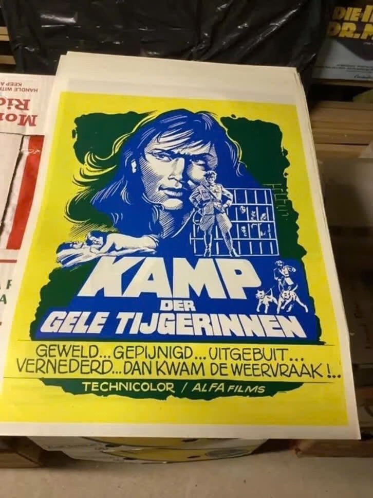 Im Camp Der Gelben Tigerinnen, Ophalen of Verzenden, A1 t/m A3, Film en Tv