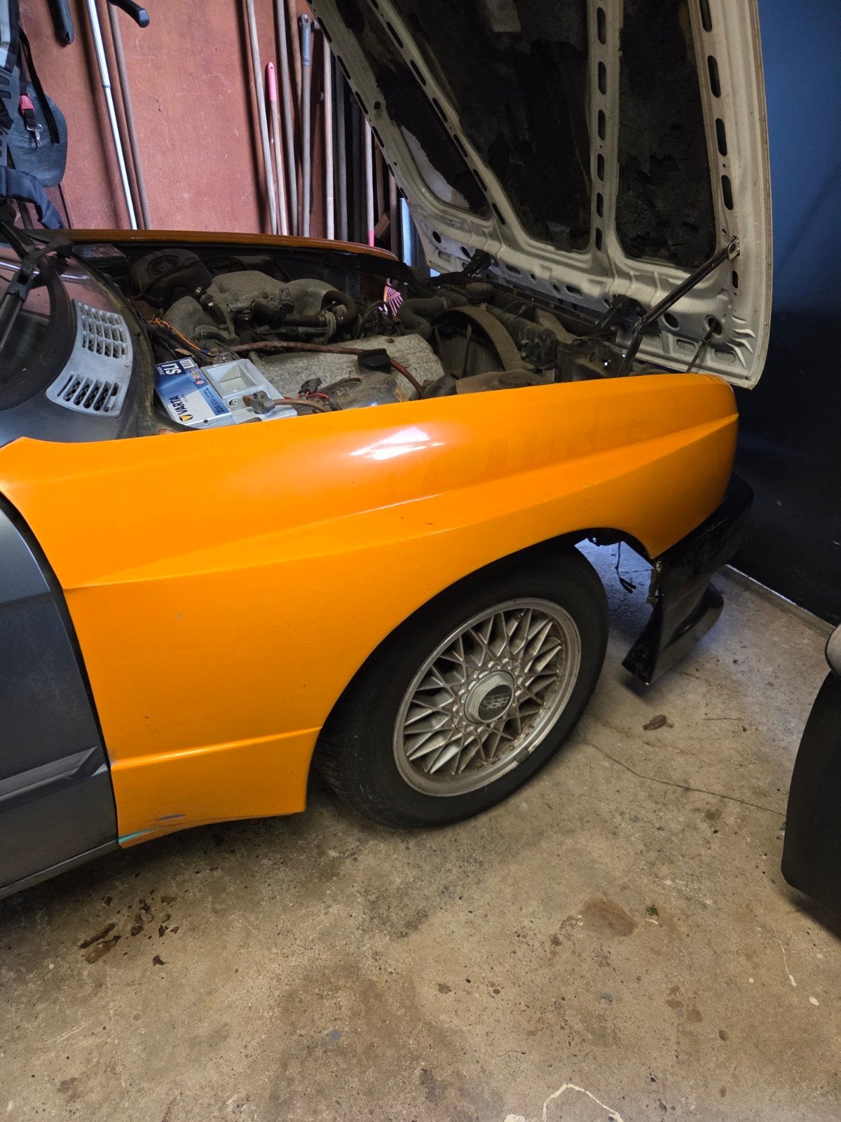 BMW E30 Spatborden - Voor en Achter en m bumper, Ophalen, Gebruikt, Spatbord, Voor