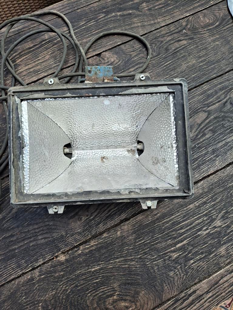 Bouwlamp 1000 Watt, Doe-het-zelf en Verbouw, Bouwverlichting, Ophalen, 500 watt of meer