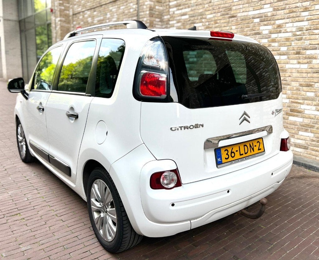 Citroën C3 Picasso 1.4 Exclusive 2010 Wit/AC/Parks/Cruis/APK, Voorwielaandrijving, Wit, Origineel Nederlands, 1100 kg