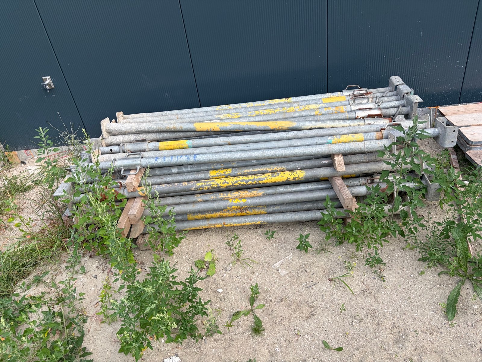 40 bouwstempels van 3 meter, Ophalen, 2 tot 5 meter, Gebruikt, Overige typen