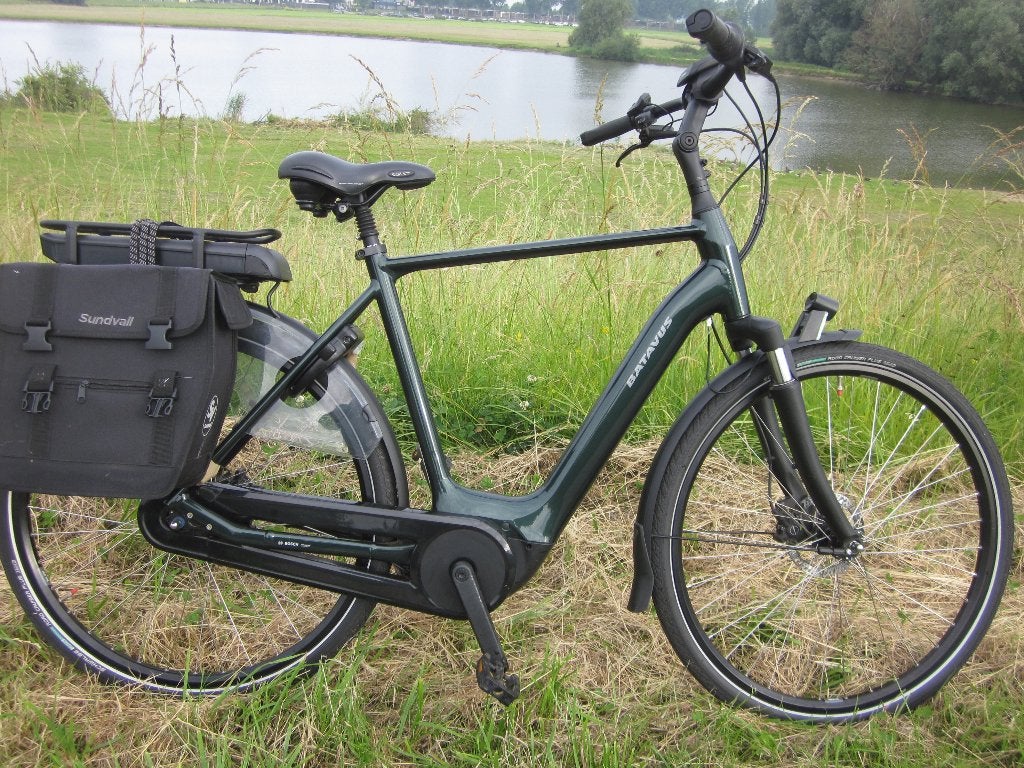mooie batavus finez met bosch active line plus middenmotor, Ophalen, Batavus, Zo goed als nieuw, 50 km per accu of meer