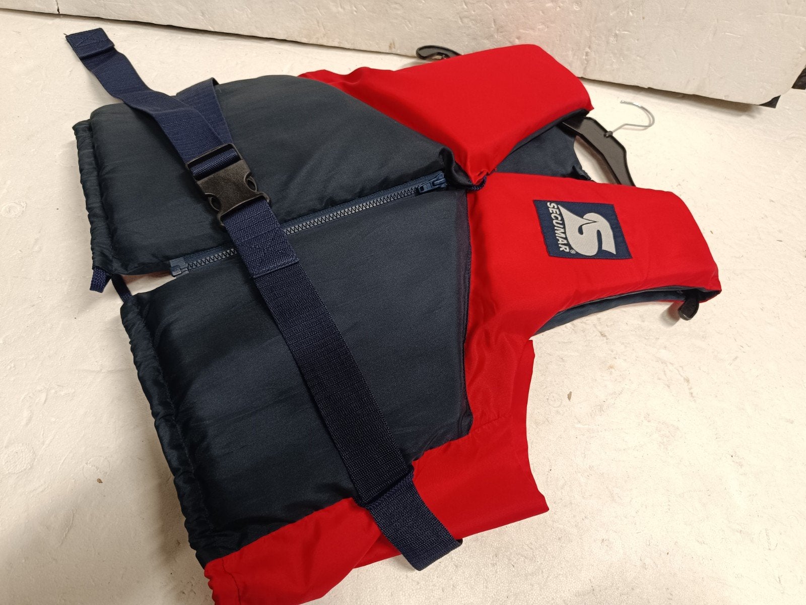 secumar watersportvest reddingsvest 90-120kg, Ophalen of Verzenden, Zo goed als nieuw, Dame of Heer, Reddingsvest of Zwemvest