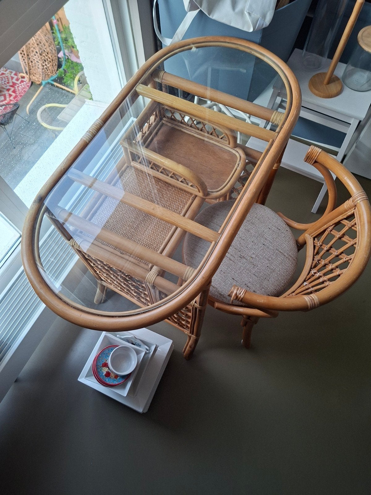vintage rotan tafel met stoel/bureau/make up tafel, Vintage, Ophalen, Gebruikt