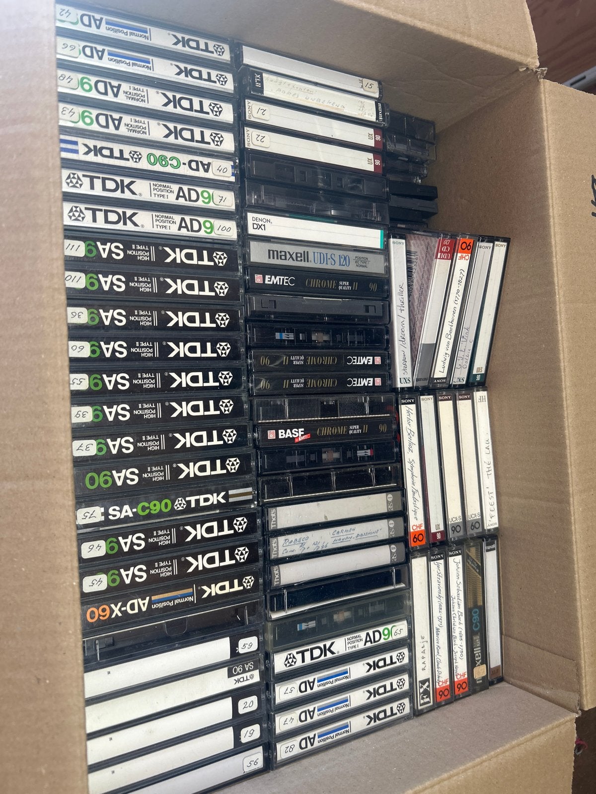 Grote partij cassettebandjes - TDK, Maxell, BASF, Sony, Cd's en Dvd's, Cassettebandjes, Gebruikt, Ophalen of Verzenden, Voorbespeeld
