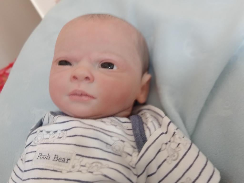 Reborn babypop - Realistisch en gedetailleerd, Verzamelen, Ophalen of Verzenden, Zo goed als nieuw, Babypop