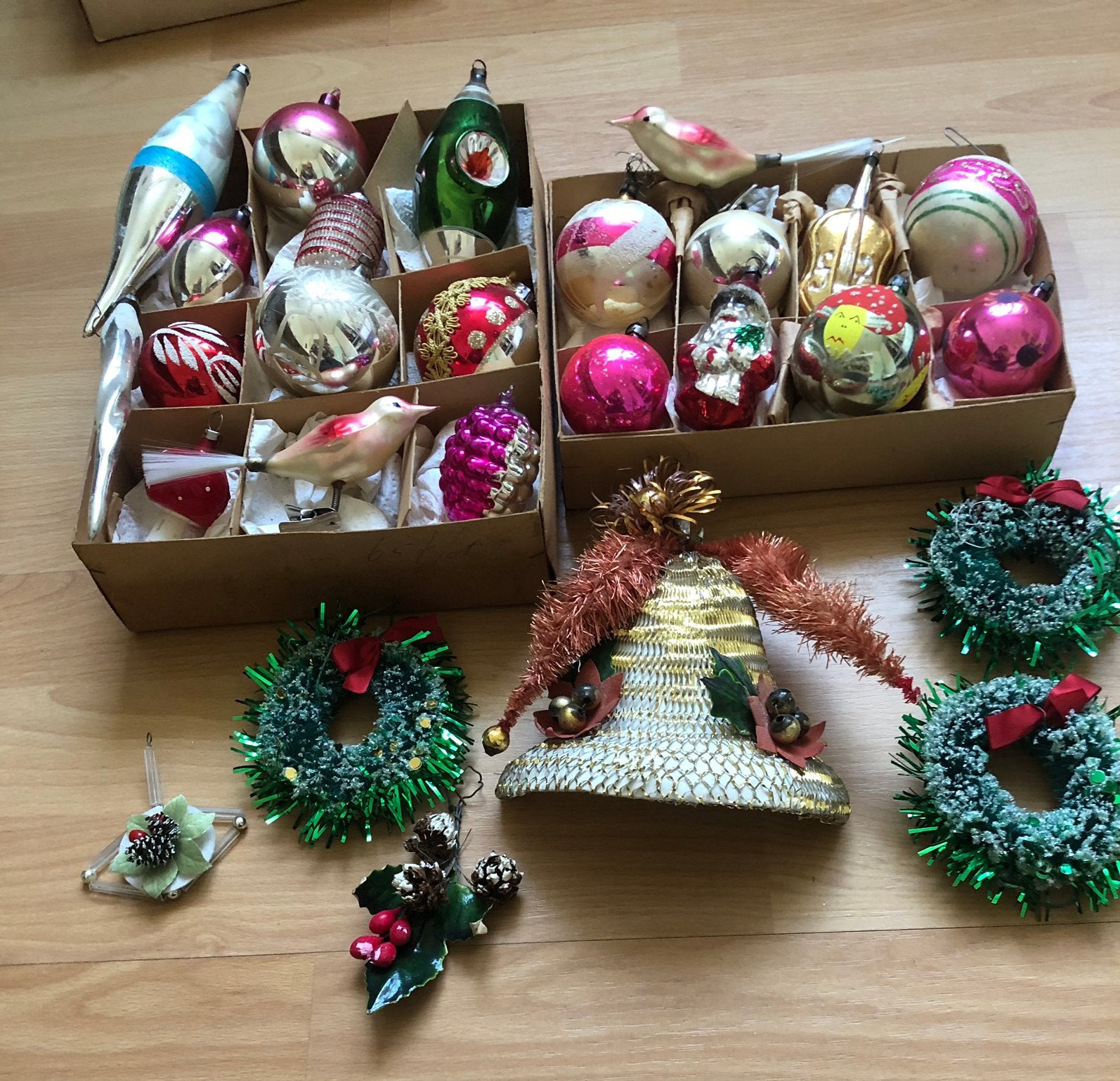 Vintage lot  kerstballen glas en ajekos ,,in een koop, Diversen, Kerst, Ophalen of Verzenden, Gebruikt