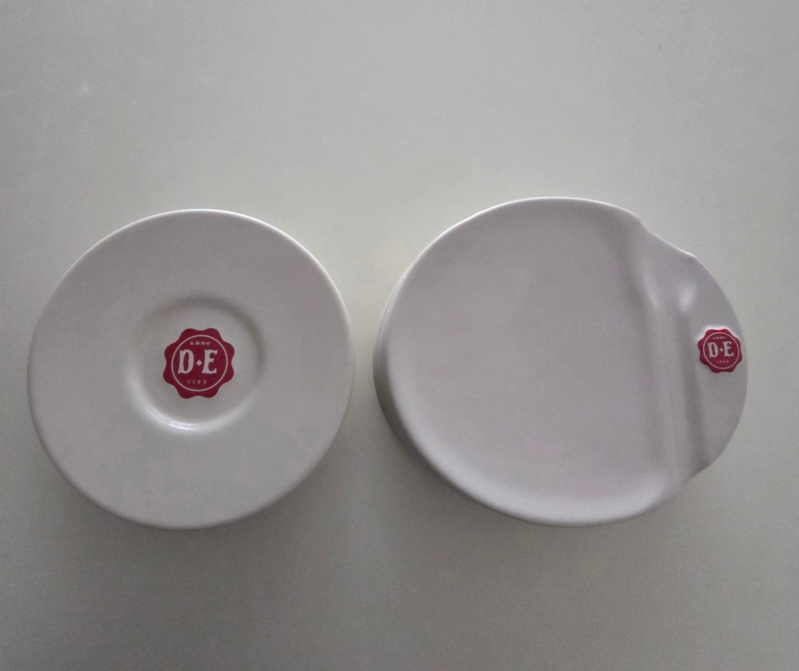 Douwe egberts gebaksbordjes en bordjes, Ophalen, Gebruikt, Overige merken, Bord(en)