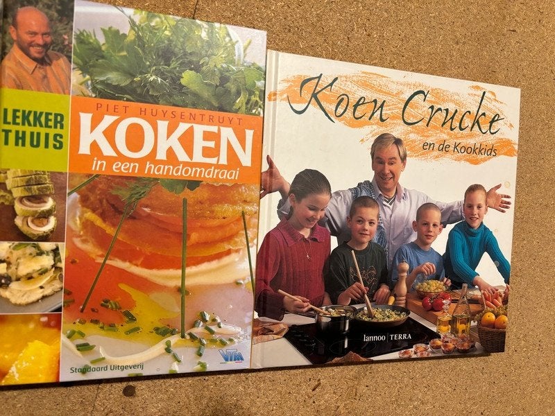 Koen Crucke en de kookkids (lannoo) Lekker thuis koken, Ophalen of Verzenden, Zo goed als nieuw