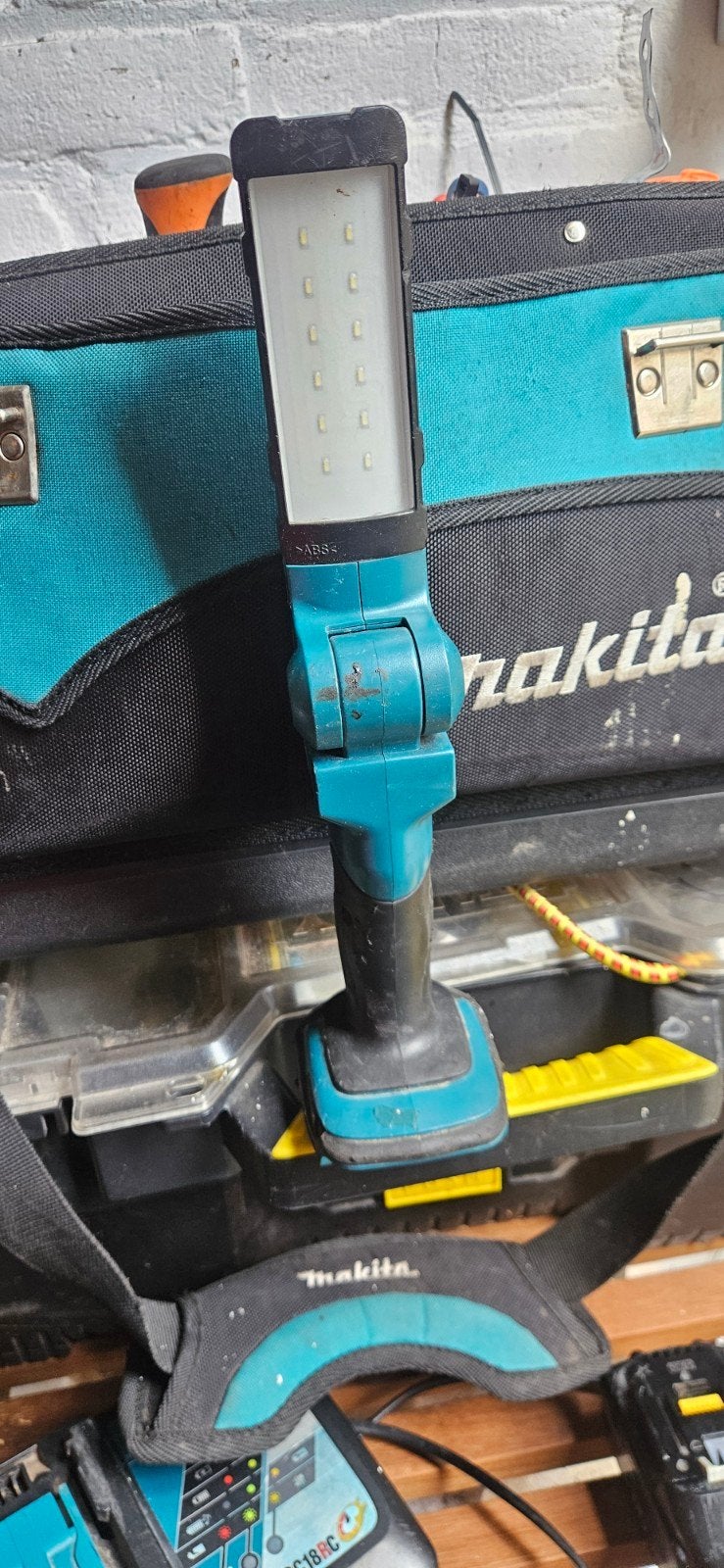 Makita DML801 LED Lamp - Accu Werkverlichting, Ophalen of Verzenden, Gebruikt, Overige typen, Makita