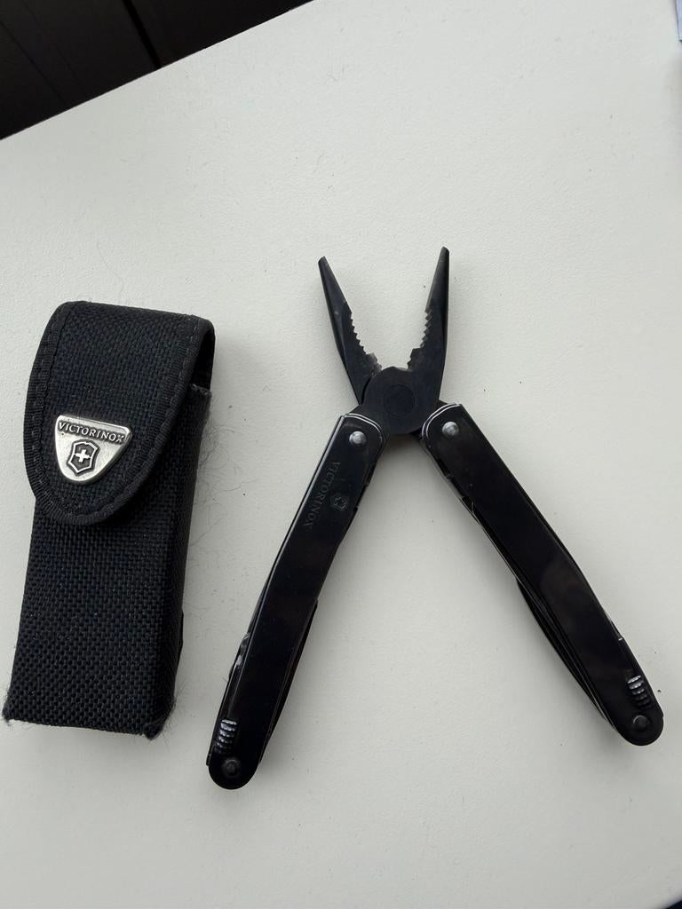 Victorinox SwissTool multitool, Ophalen of Verzenden, Overige soorten, Nederland