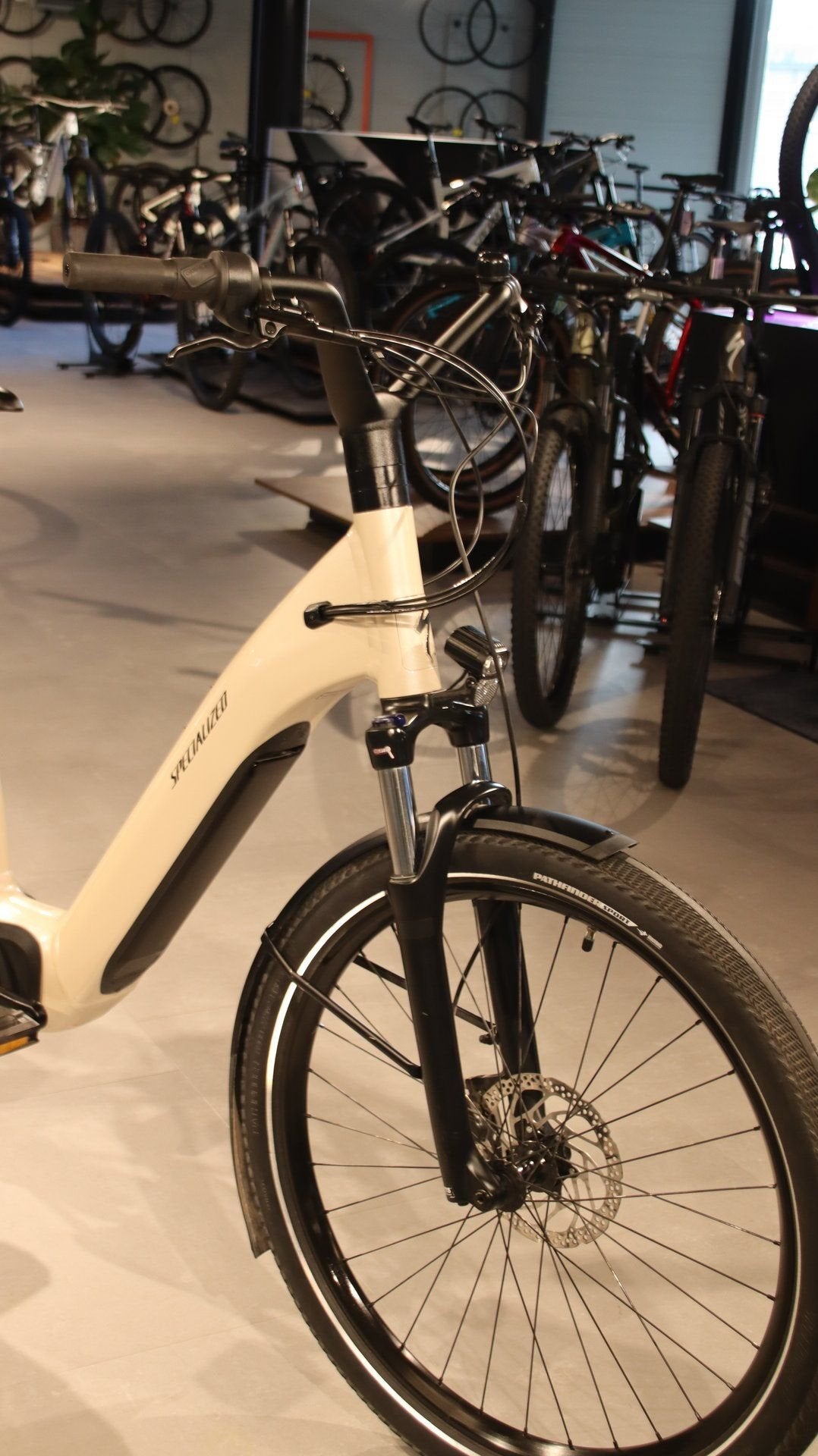 Specialized Turbo Como 3.0 IGH Large DEMO, Fietsen en Brommers, Elektrische fietsen, -, -, Zo goed als nieuw, -