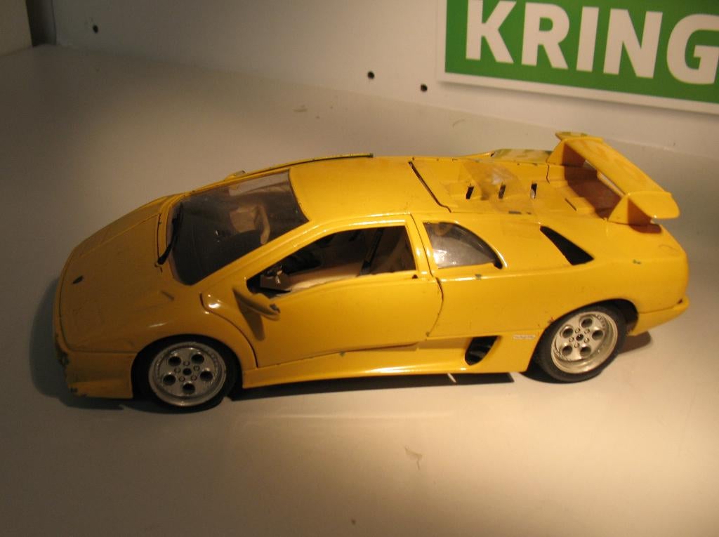 Verzamelaar Modelauto Bburago - Lamborghini Diablo -1990, Ophalen of Verzenden, Gebruikt