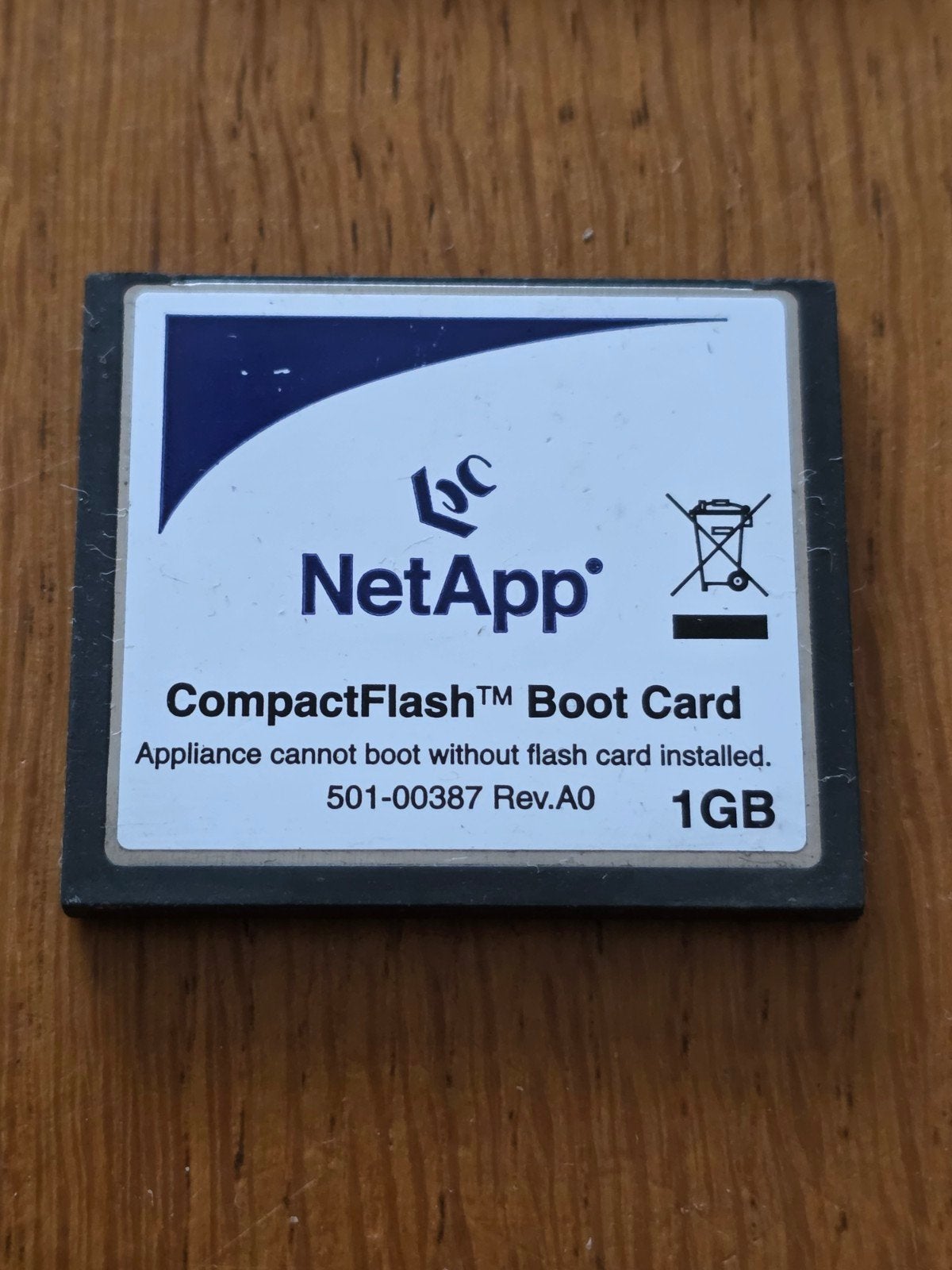 NetApp CompactFlash Boot Card 1GB (501-00387 Rev.A0), Audio, Tv en Foto, Fotografie | Geheugenkaarten, Gebruikt, NetApp, Compact Flash (CF)