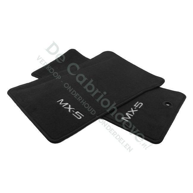 MX5 Matten donkergrijs, De Cabriohoeve VOF, Nieuw, Info@cabriohoeve.nl, Julianalaan 9, 9462PG Gasselte, Nederland