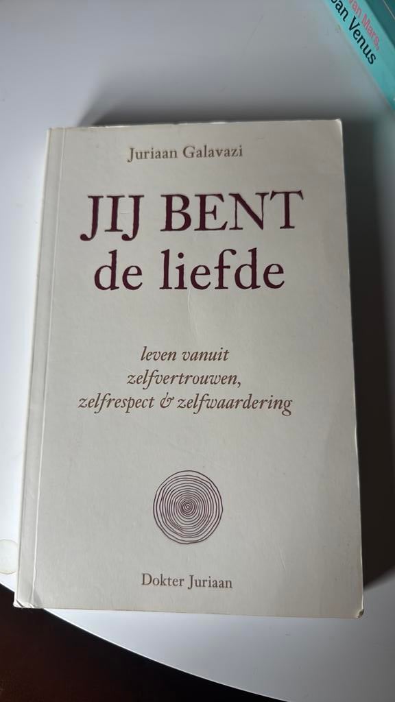 Juriaan Galavazi - Jij bent de liefde, Ophalen of Verzenden, Gelezen, Juriaan Galavazi