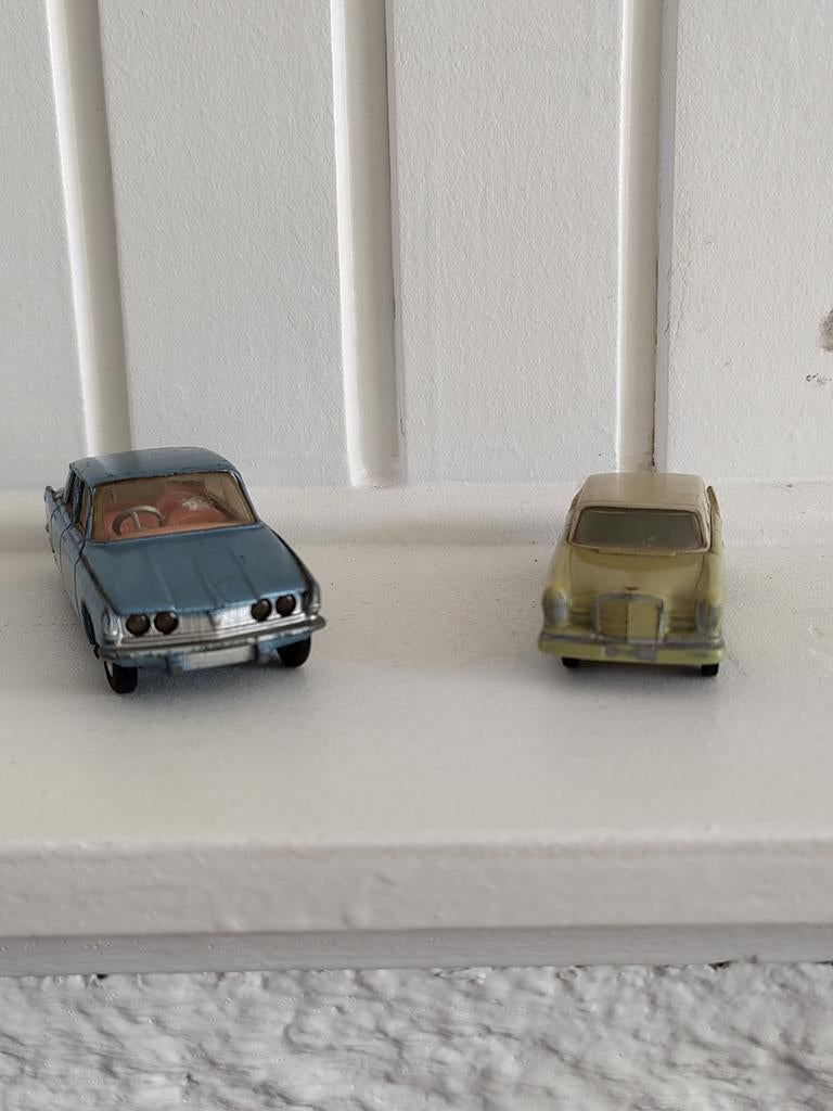 Twee antieke autootjes, Ophalen of Verzenden, Gebruikt, Auto