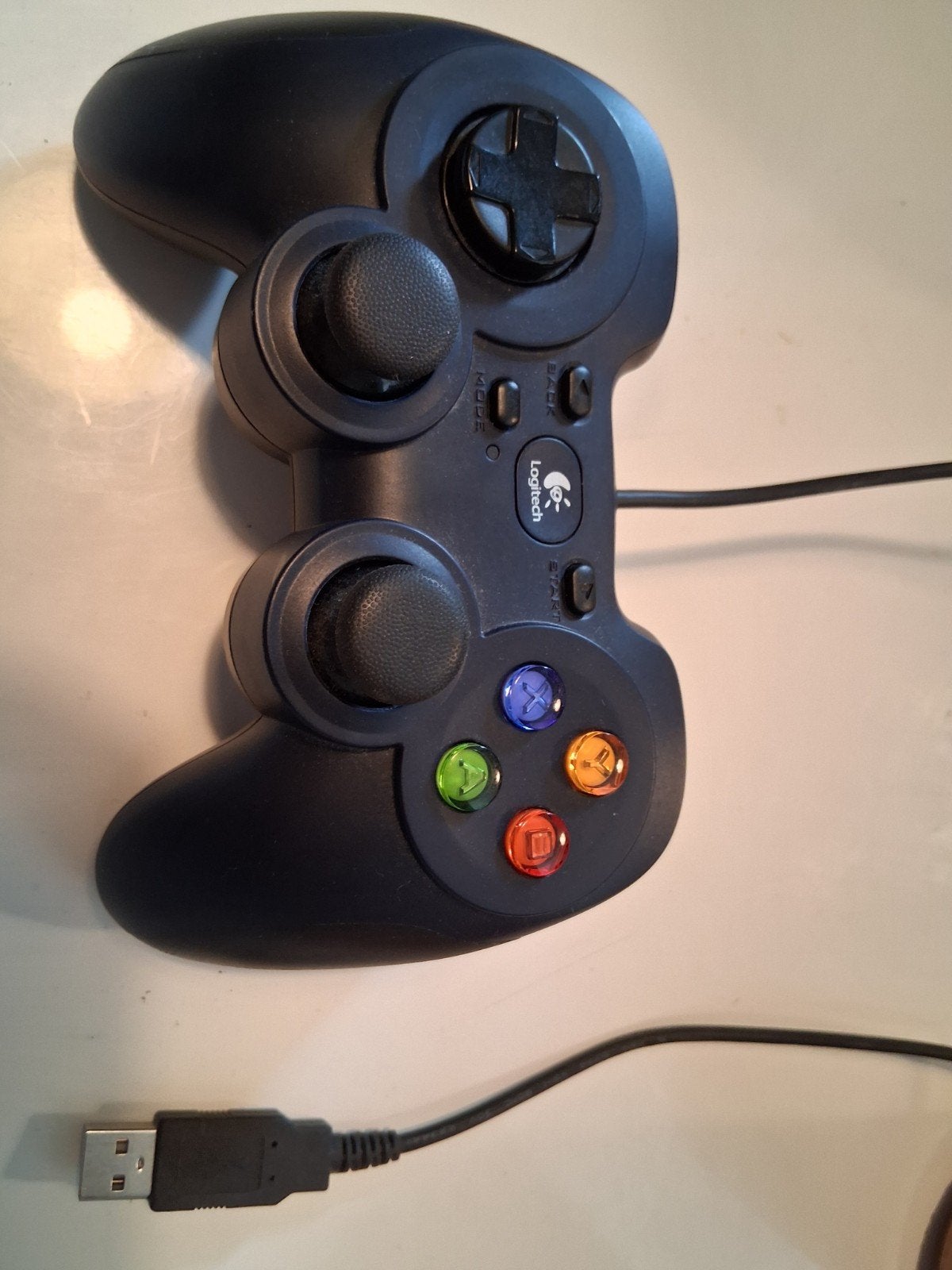 Logitech controller usb, Ophalen of Verzenden, Nieuw, Logitech