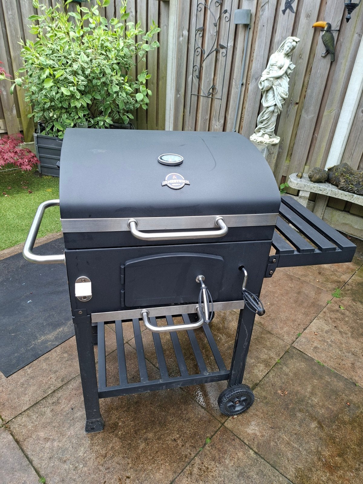 Houtskool BBQ, Ophalen, Gebruikt, Jamestown