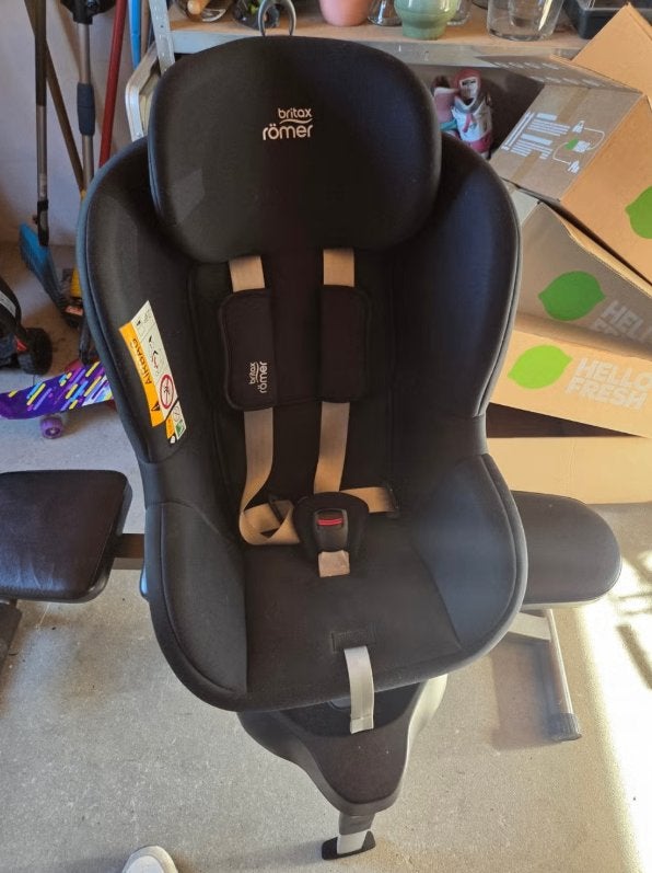 Britax Römer Dualfix M Plus - Zwart, Ophalen, Romer, 15 t/m 36 kg, Verstelbare rugleuning