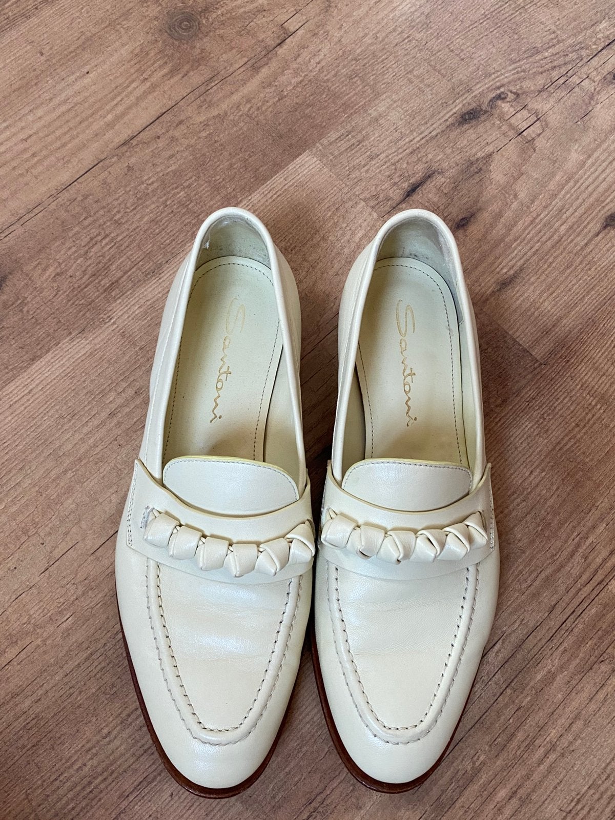 Santoni mocassin/loafers ZGAN maat 38.5 beige leer, Ophalen of Verzenden, Zo goed als nieuw, Instappers, Beige