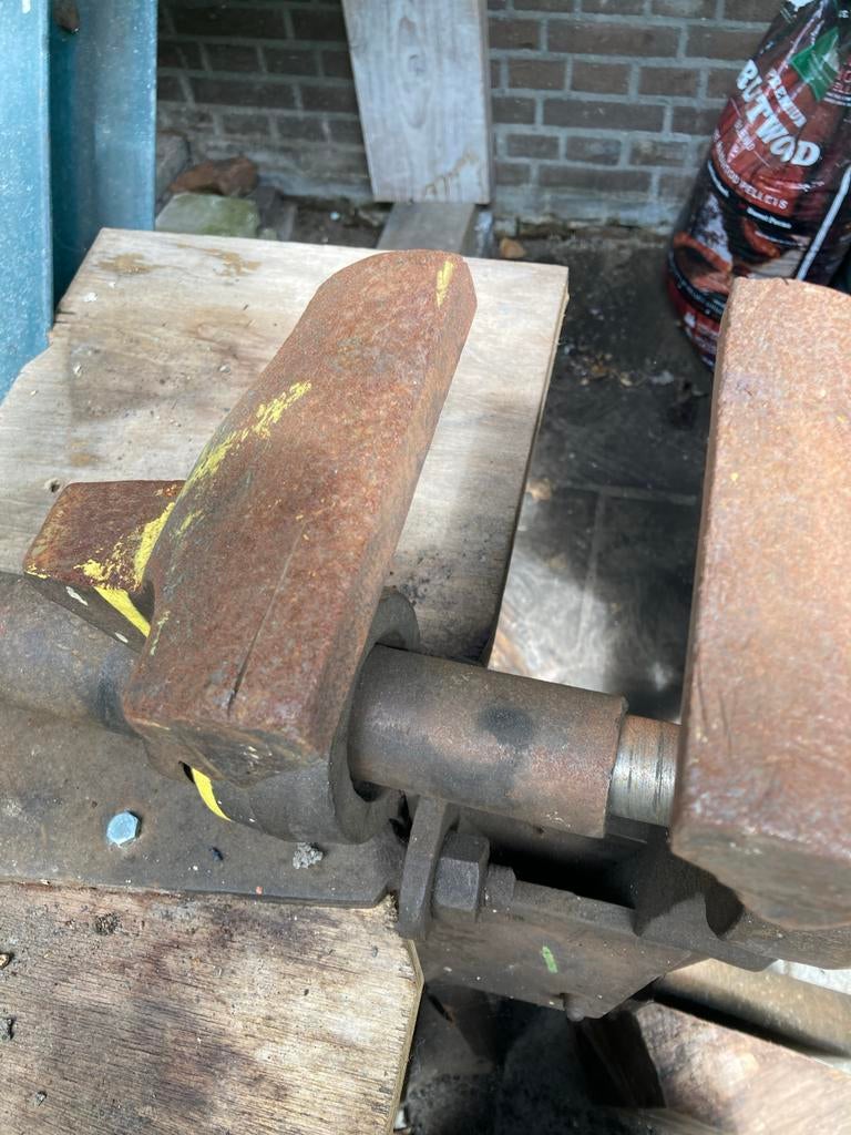 Staartbankschroef - Robuust en Functioneel, Doe-het-zelf en Verbouw, Gereedschap | Handgereedschap, Ophalen, Gebruikt