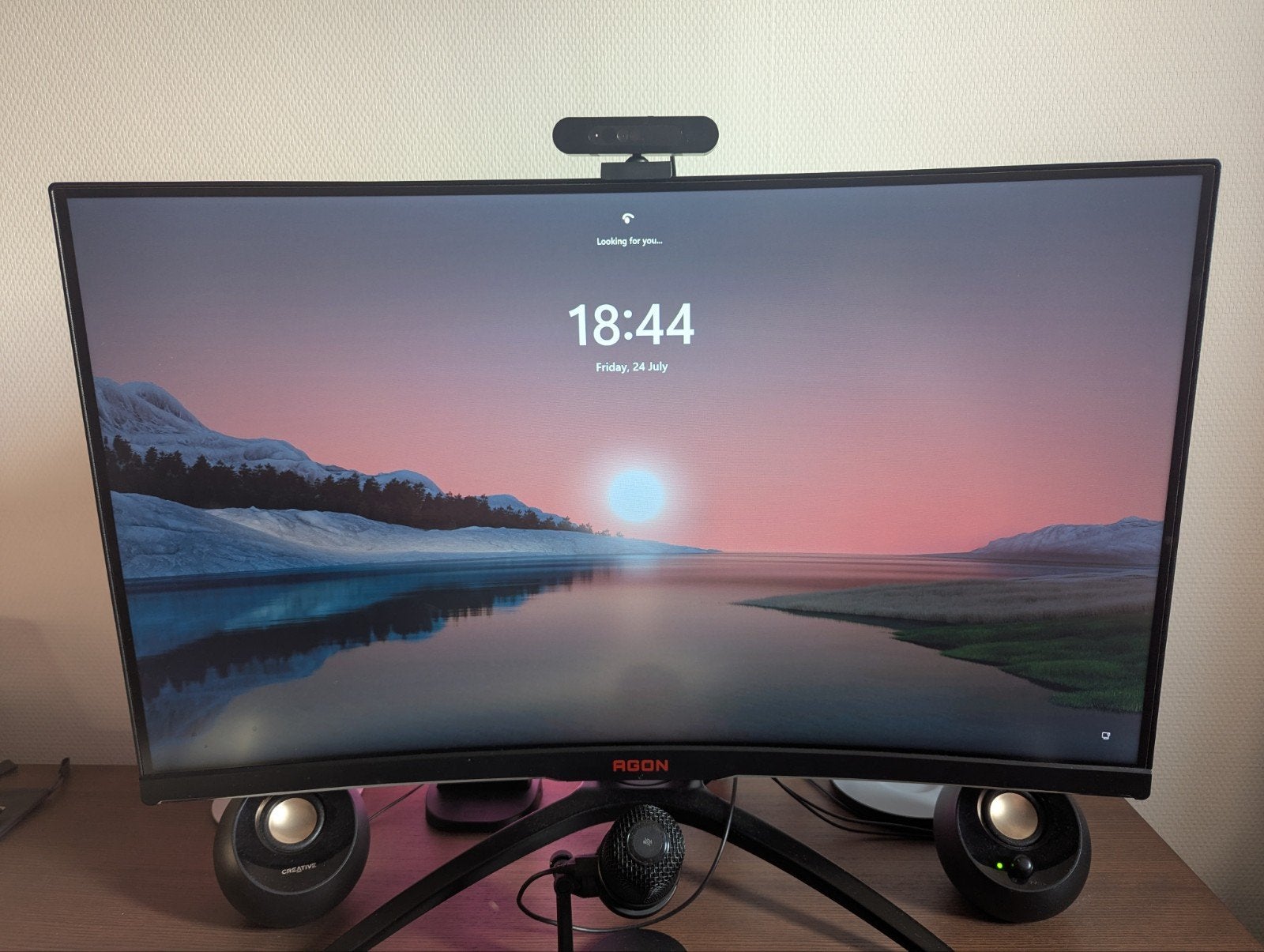 AGON AOC AG322QC4 31.5 inch Curved Gaming Monitor QHD, Computers en Software, Monitoren, Gebruikt, 3 tot 5 ms, 101 t/m 150 Hz