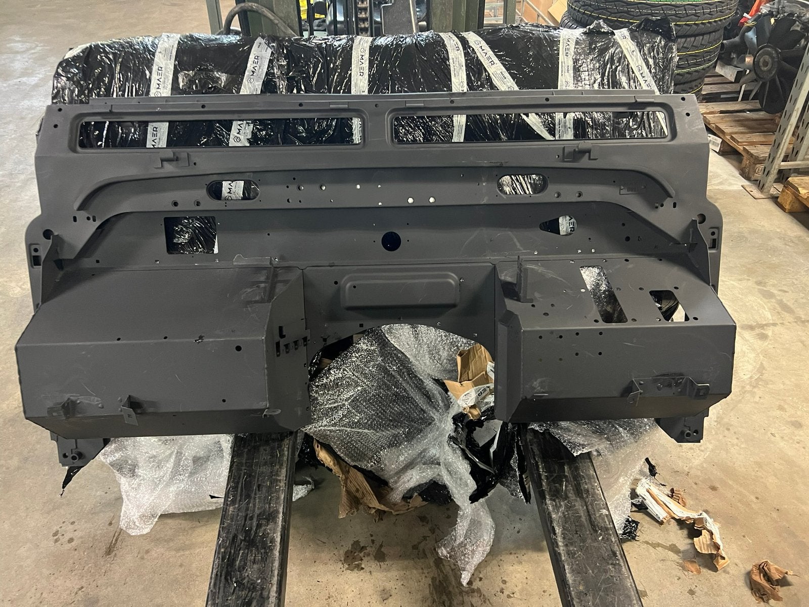Land Rover schutbord , gloednieuw!, Land Rover, Achterklep, Voor, Nieuw